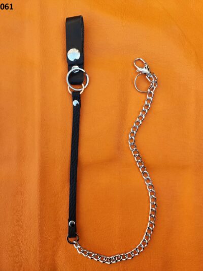 łańcuch do spodni ze skórzaną czarna szlufką