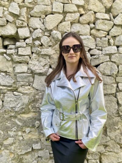 srebrna skórzana ramoneska damska oversize