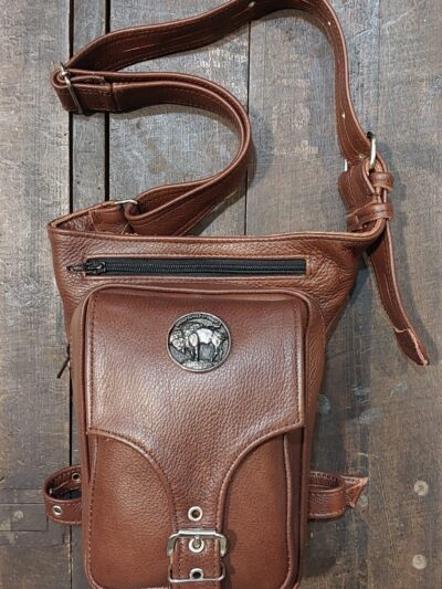 szaszetka na nogę brązowa skórzana torba na pas motocyklowa