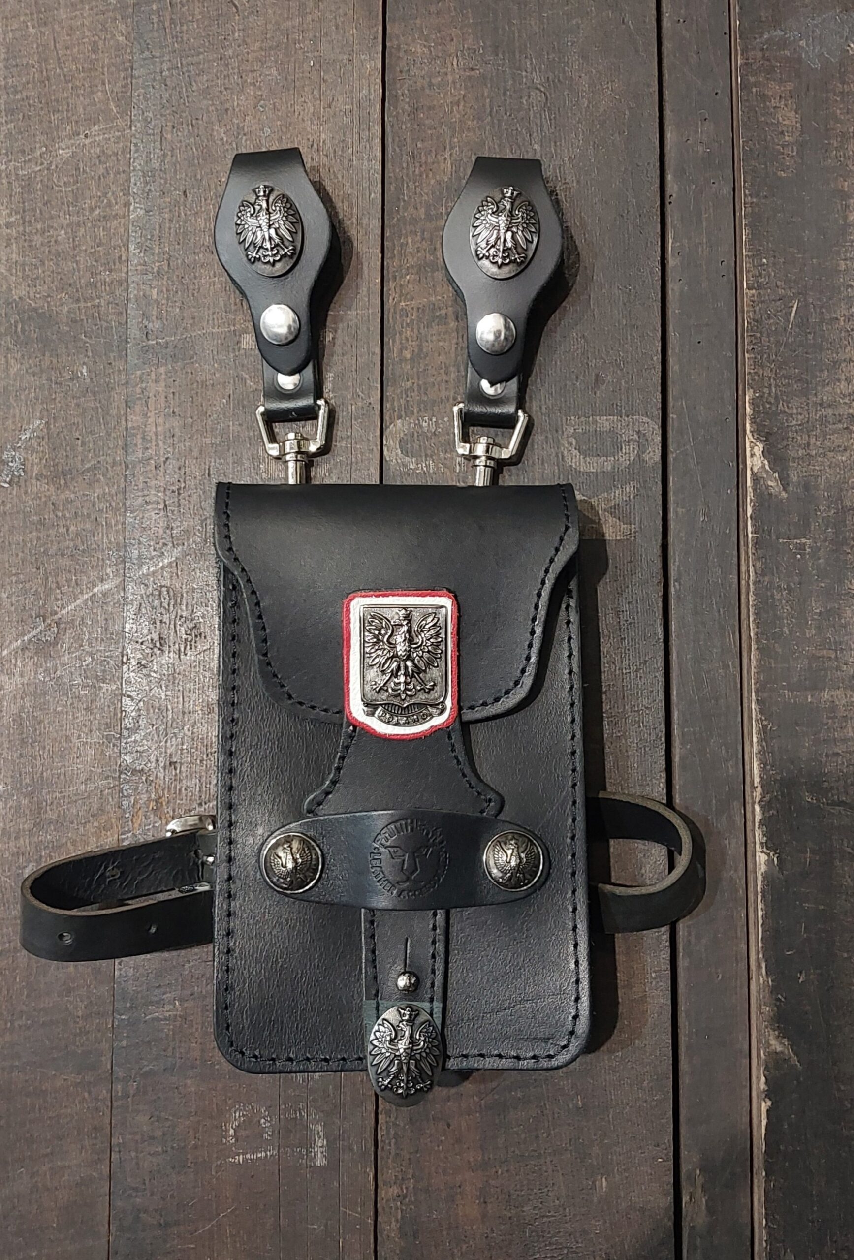 czarna saszetka na pasek orzeł w koronie skórzana motocyklowa leather waist bag