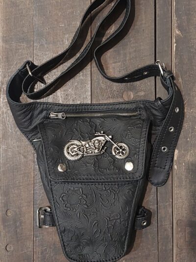 czarna saszetka skórzana biodrowa na nogę motocyklowa orzeł w koronie made in poland motor