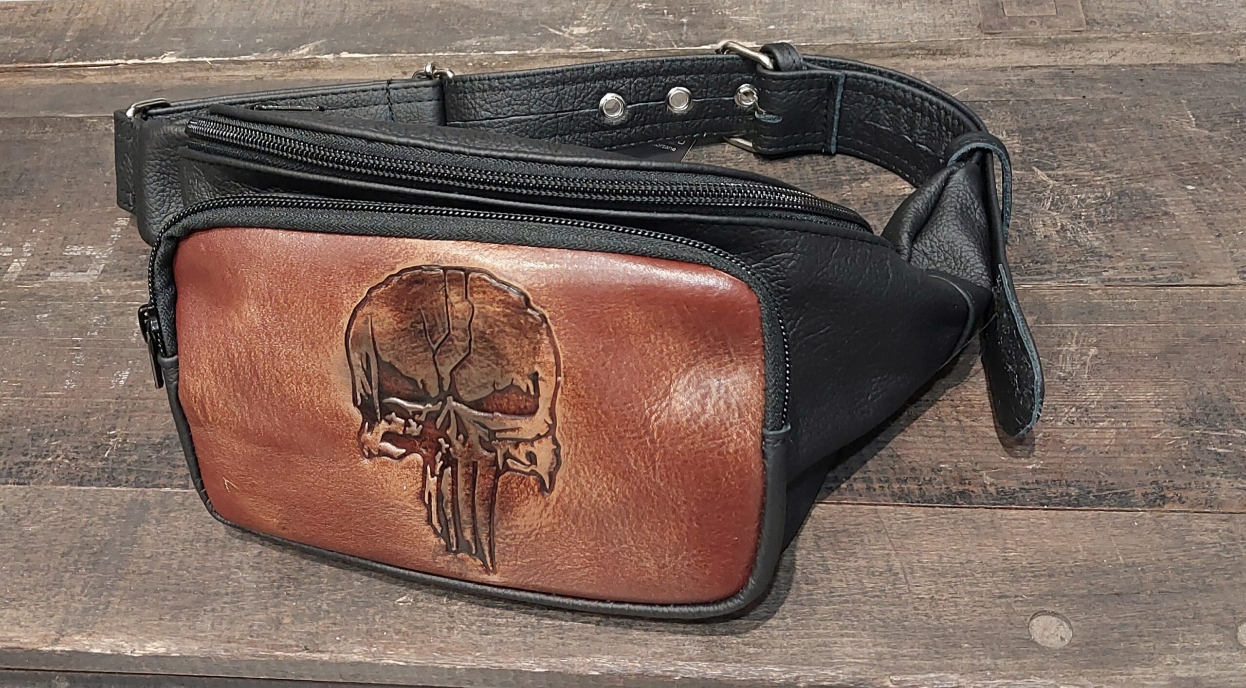 czarno brązowa saszetka nerka czaszka skull chopper