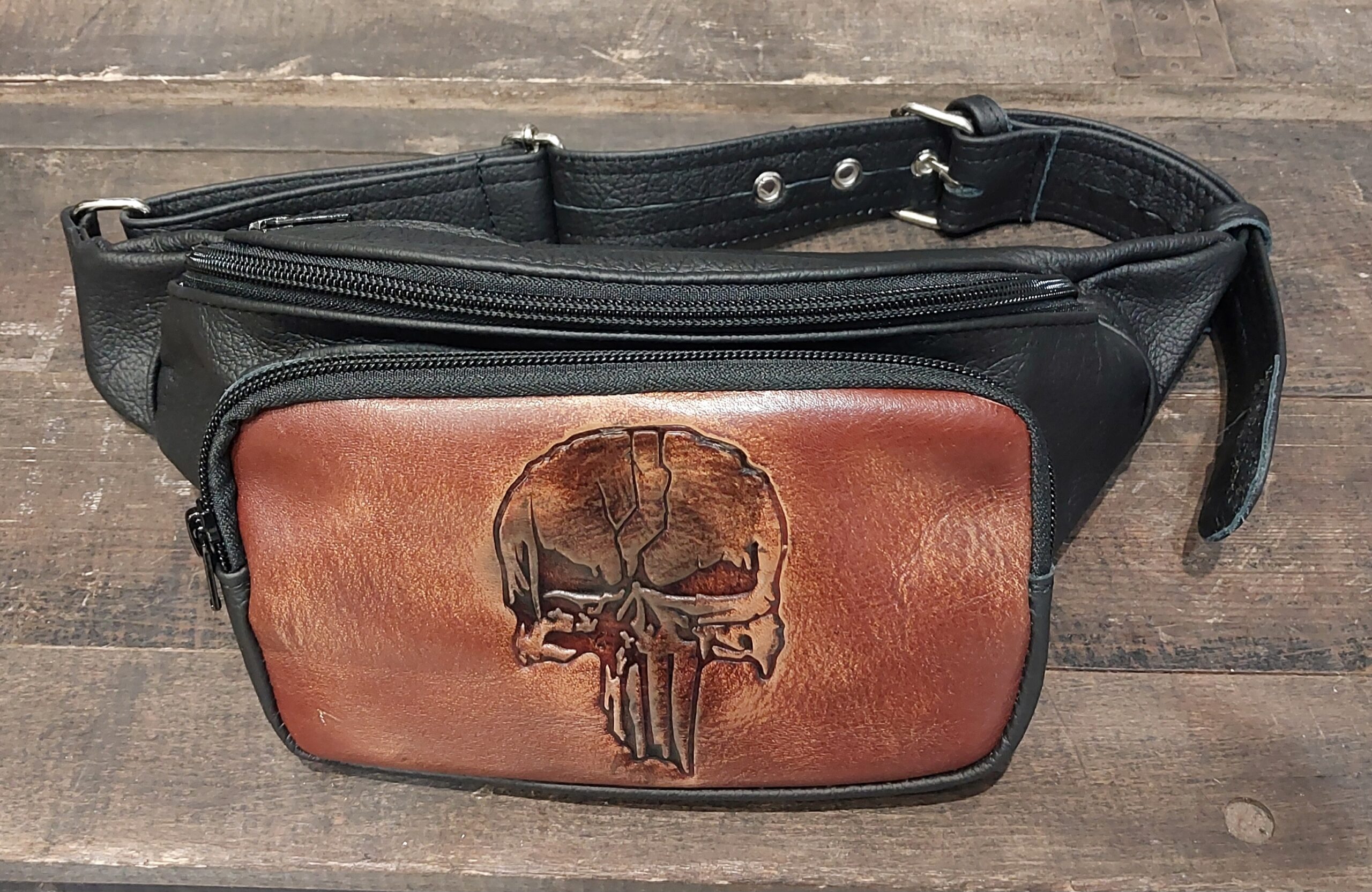 czarno brązowa saszetka nerka czaszka skull chopper (2)